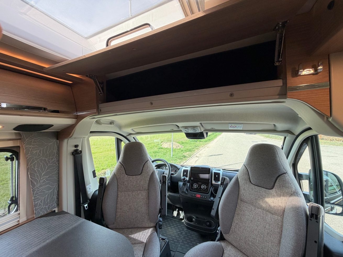 Malibu 640 Coupe LE (2)