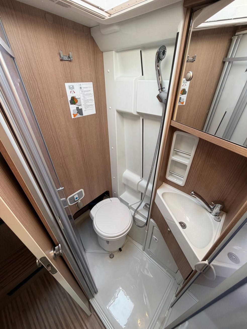 Malibu 640 Coupe LE (25)