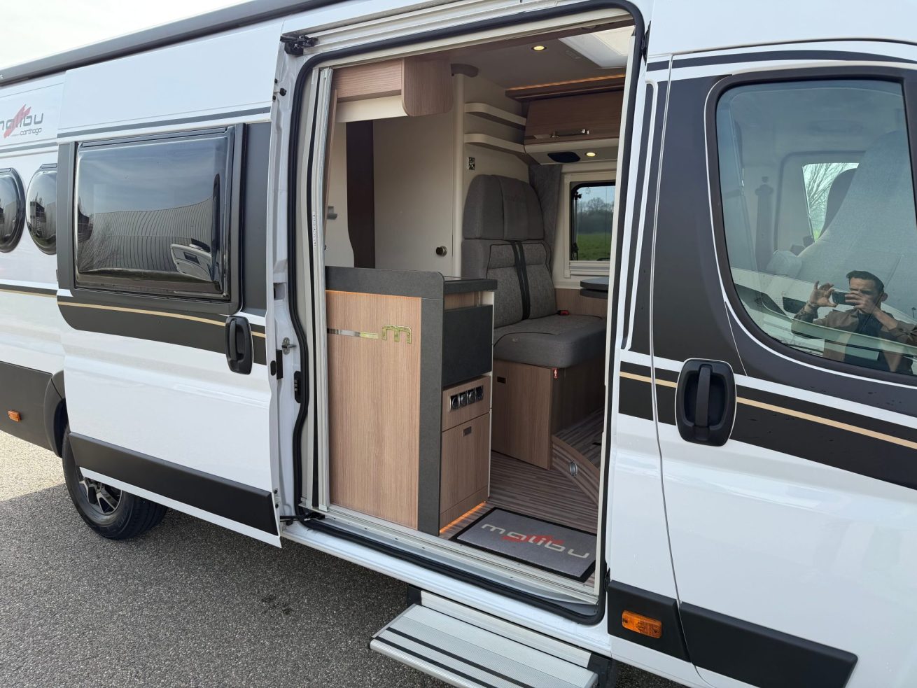 Malibu 640 Coupe LE (4)