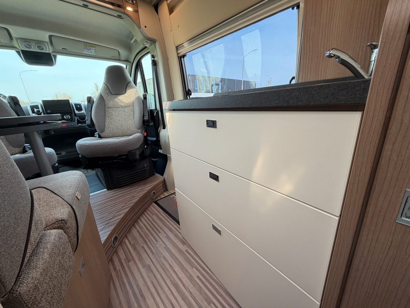 Malibu 640 Coupe LE (6)