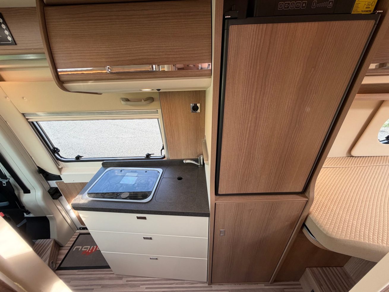 Malibu 640 Coupe LE (7)