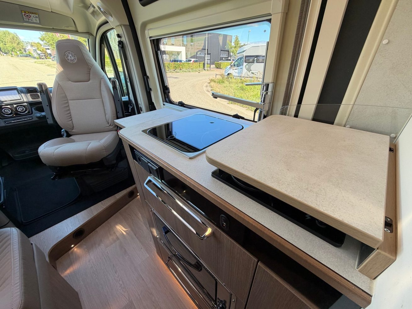 Rapido Dreamer D68 (18)