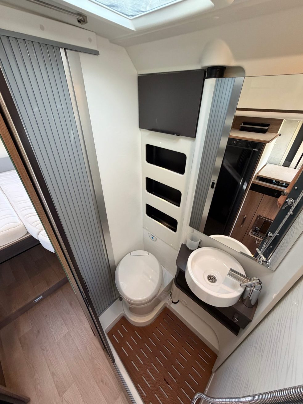 Rapido Dreamer D68 (6)
