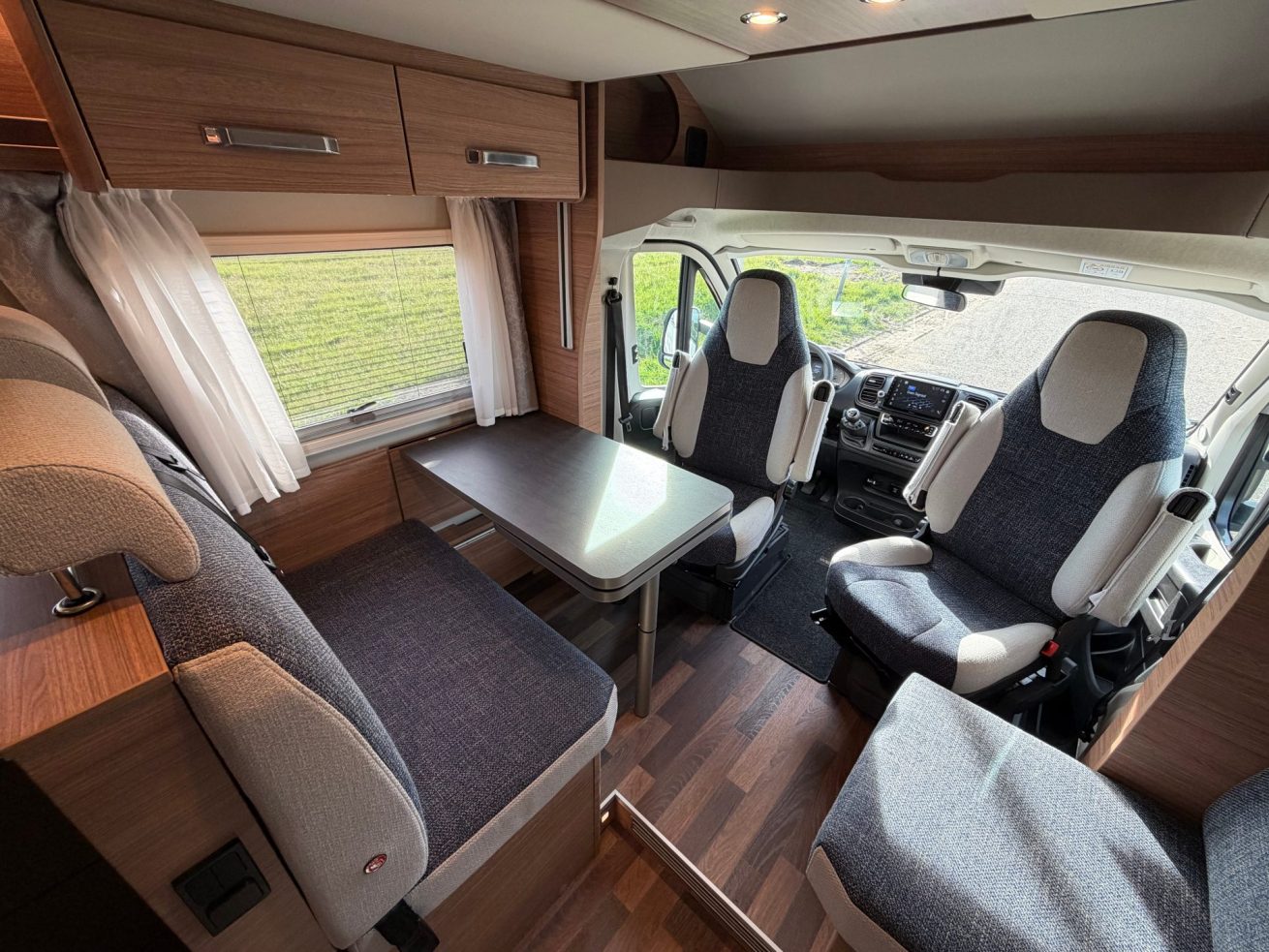 Weinsberg CaraSuite 700 ME (19)