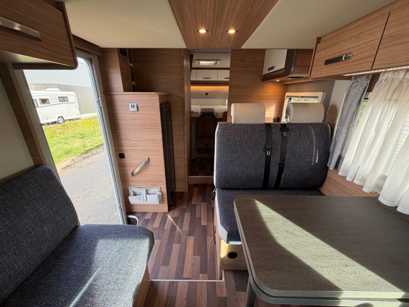 Weinsberg CaraSuite 700 ME (3)