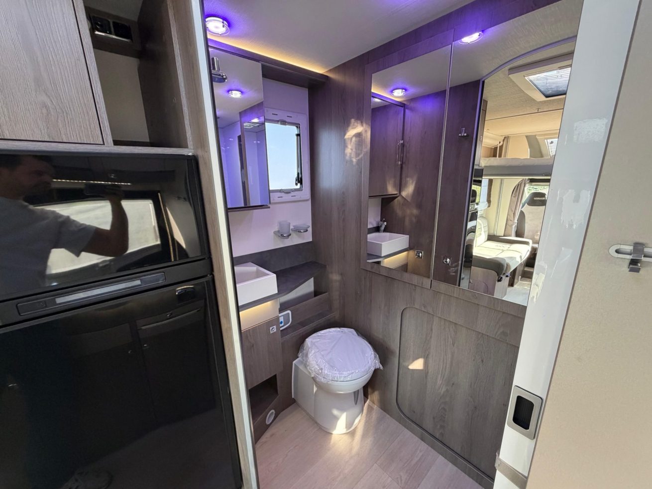 ffcb50a9-5632-4330-abdb-8a94b6bf0596