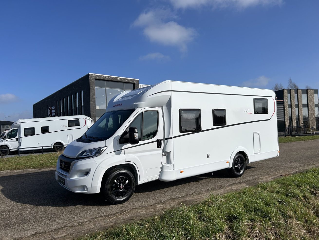 Luxe camper huren